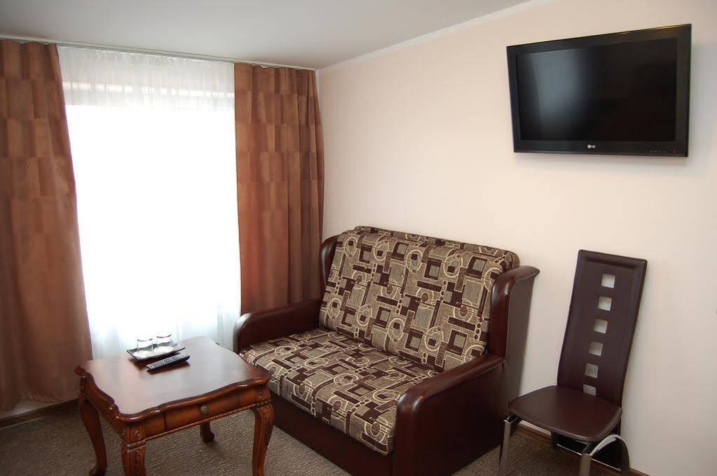 Aleksandri Hotel Tartu Zewnętrze zdjęcie