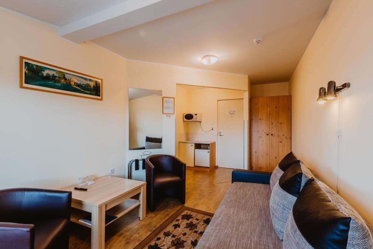Aleksandri Hotel Tartu Zewnętrze zdjęcie